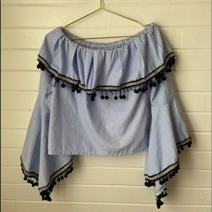 Strips, off shoulder top